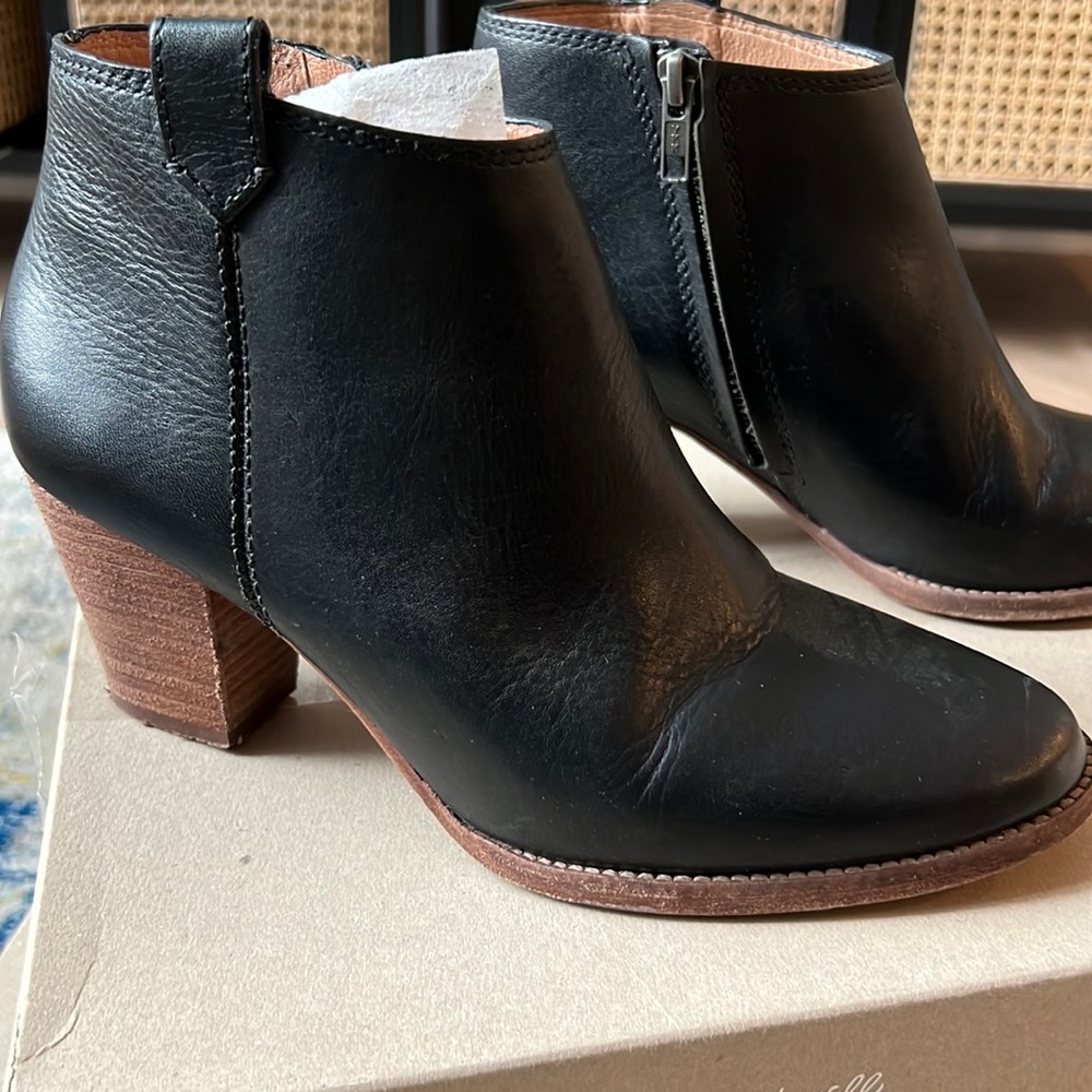 Madewell leather Billie boot.